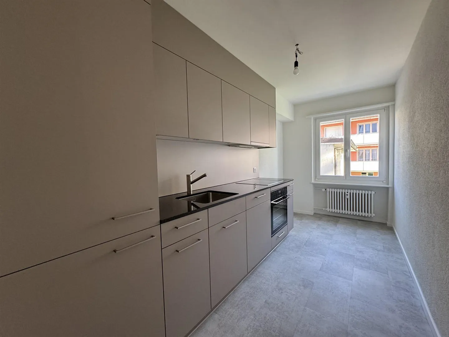 Appartement confortable dans un endroit calme - Photo 5 sur 6