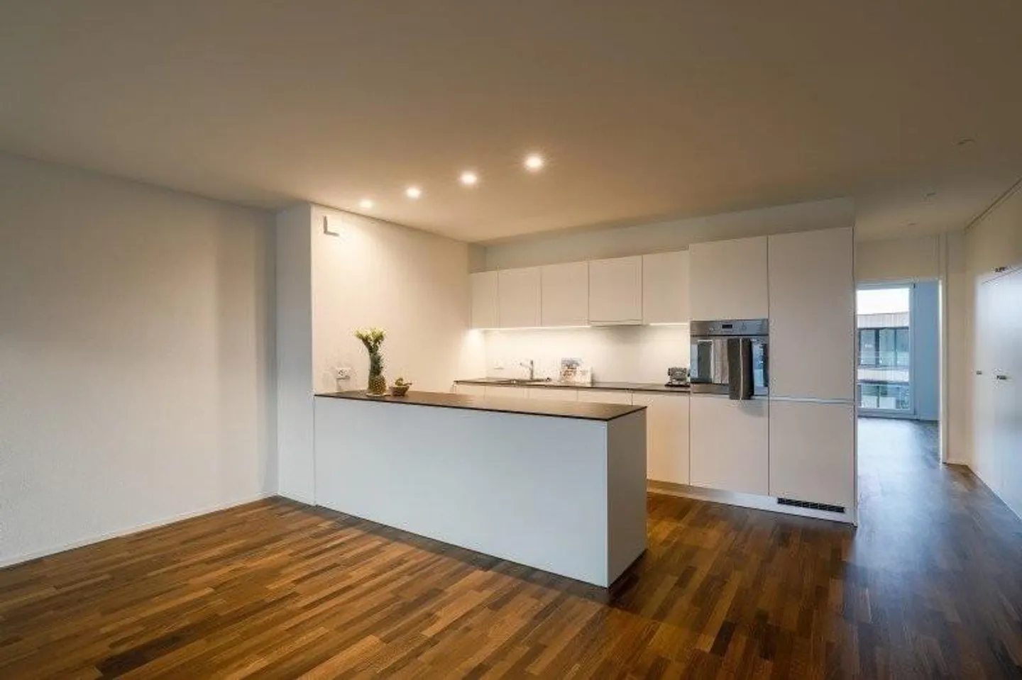 Modern and beautiful living in Wabern! - Photo 2 of 8
