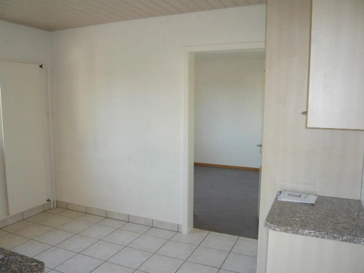 Appartamento soleggiato - Foto 3 di 12