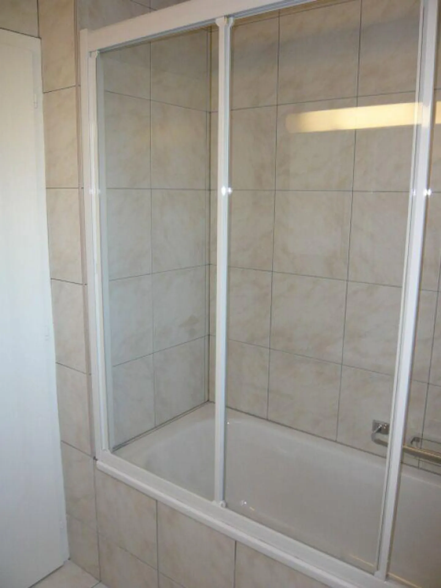 Appartamento soleggiato - Foto 7 di 12