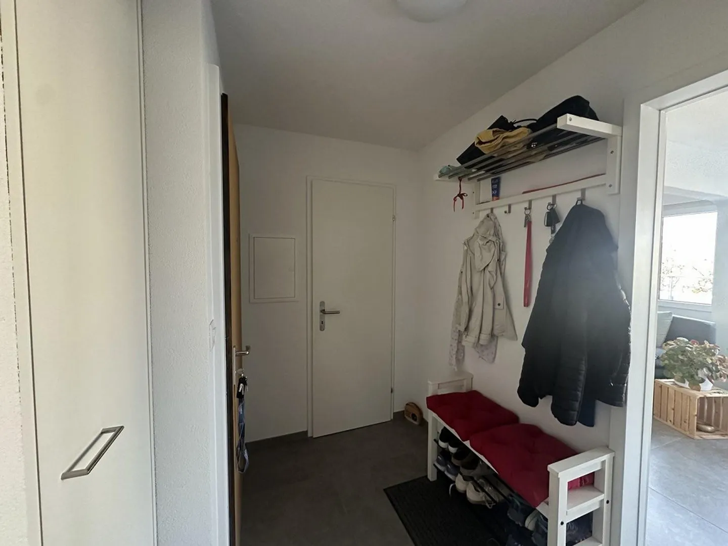 Attraktive 4.5-Zimmer-Attikawohnung im 2. Obergeschoss - Foto 2 von 11