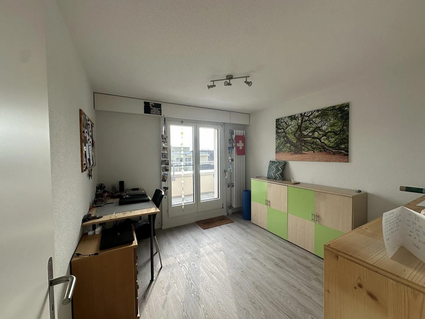 Attraktive 4.5-Zimmer-Attikawohnung im 2. Obergeschoss - Foto 6 von 11