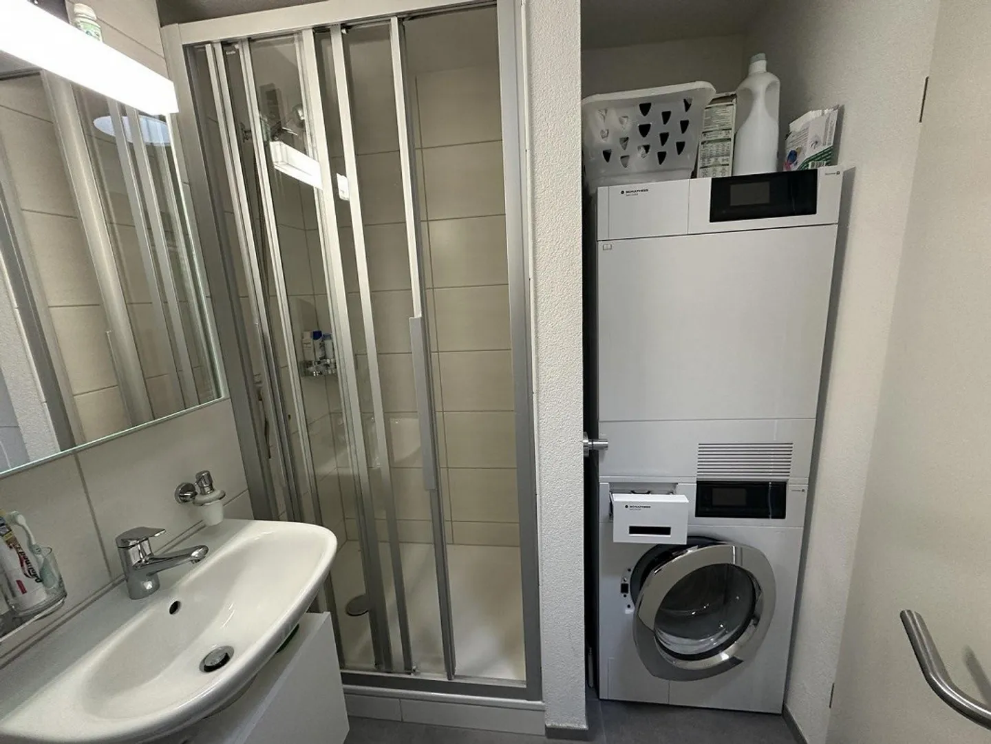 Attraktive 4.5-Zimmer-Attikawohnung im 2. Obergeschoss - Foto 8 von 11