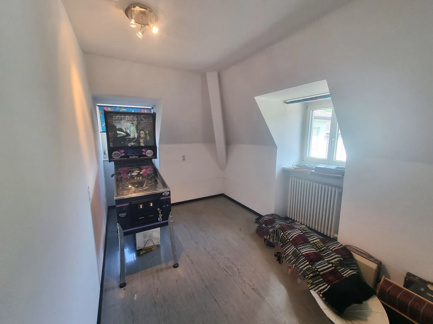 Appartement avec ascenseur dans le célèbre bâtiment Oris avec potentiel d'aménagement - Photo 6 sur 12