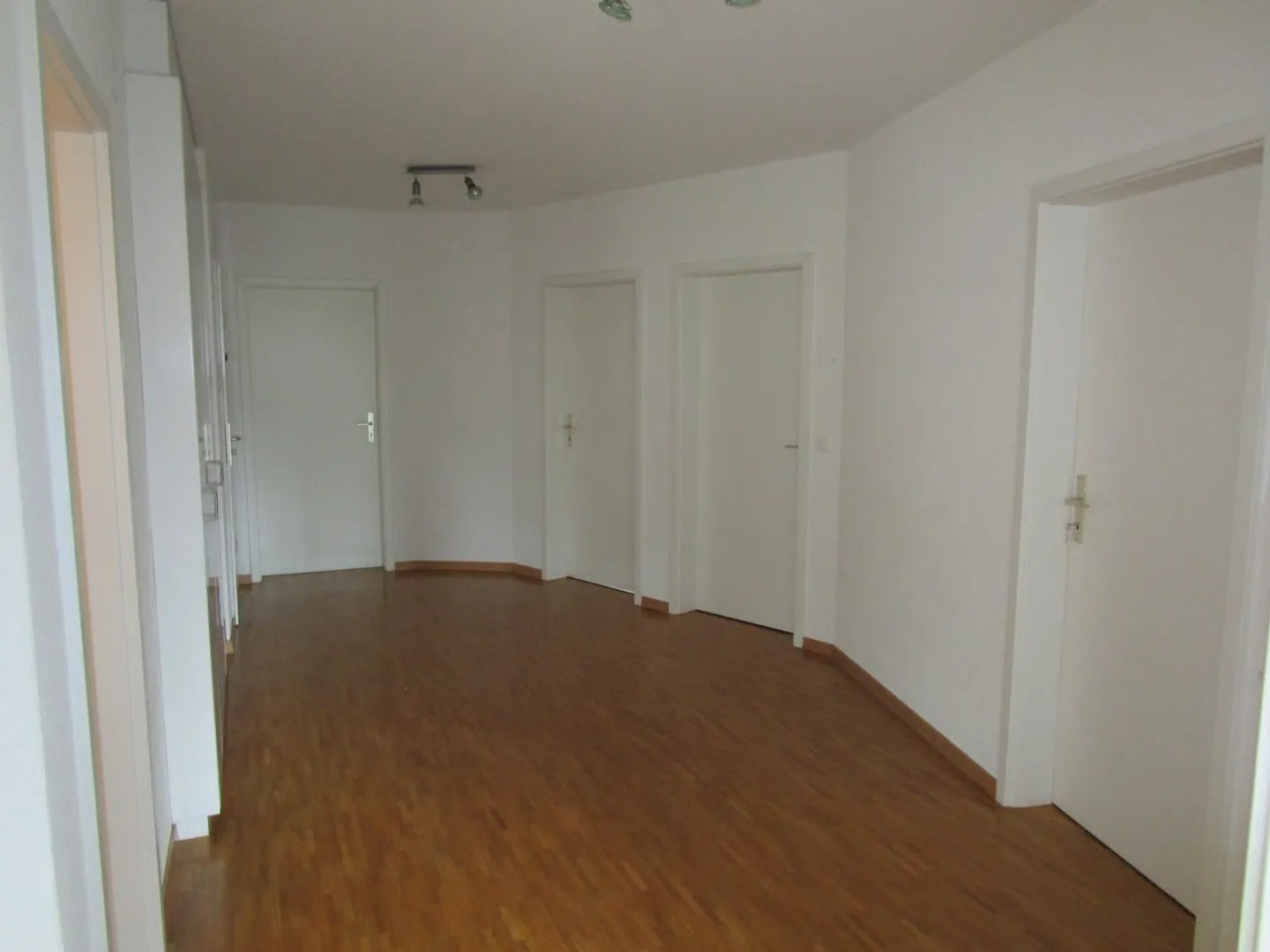 Charmante Wohnung im Zentrum von Kreuzlingen - Foto 3 von 9