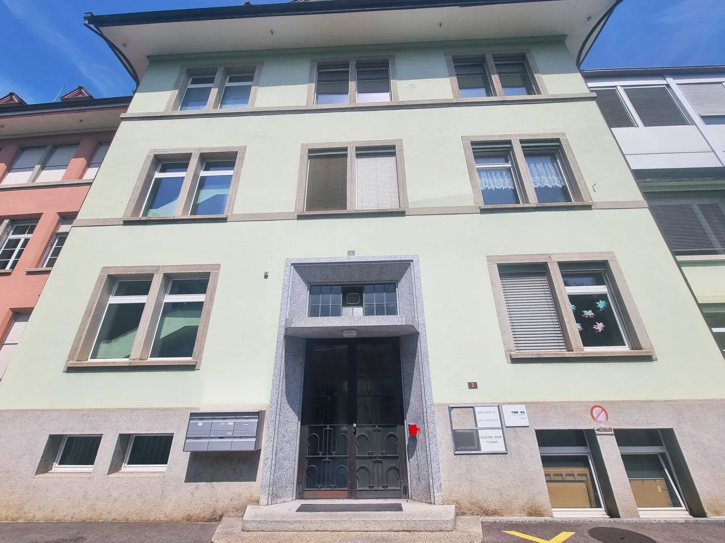 Appartement avec ascenseur dans le célèbre bâtiment Oris avec potentiel d'aménagement - Photo 1 sur 12