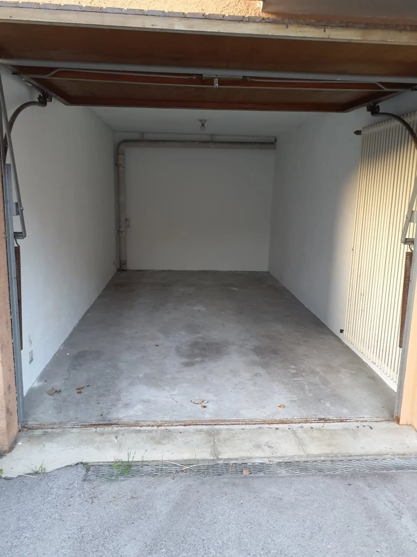 Garage individuale - Foto 1 di 2