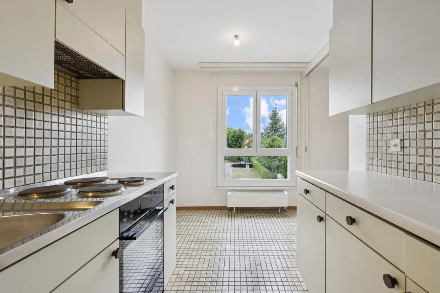 Beautiful bright apartment - Photo 4 of 10