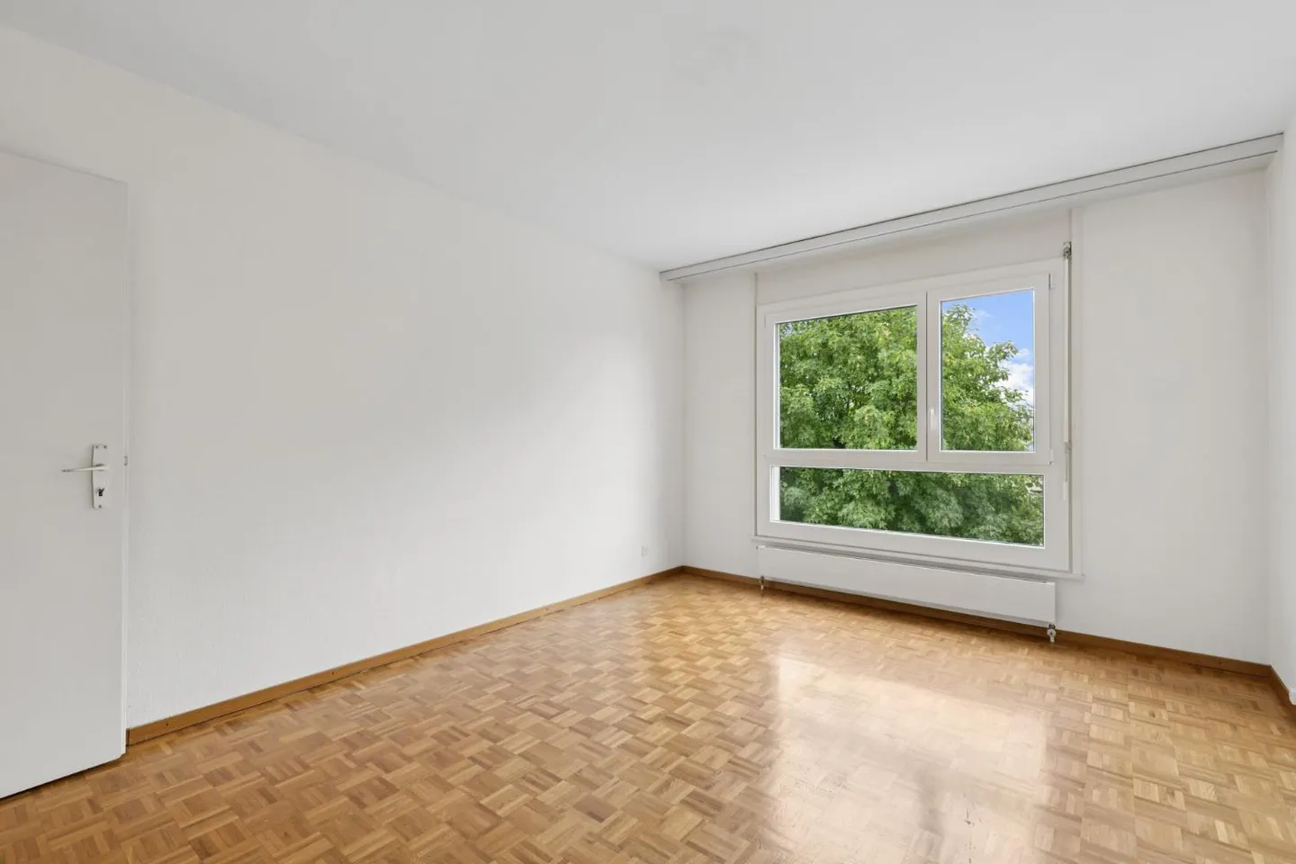 Beautiful bright apartment - Photo 7 of 10