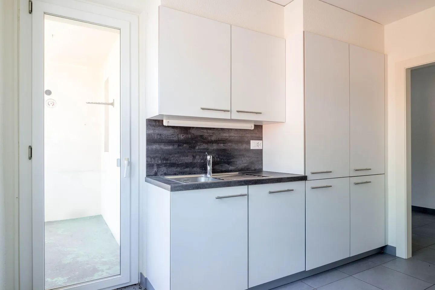 Appartement 4 pièces au 3ème étage - Midi 4 - Photo 2 sur 12