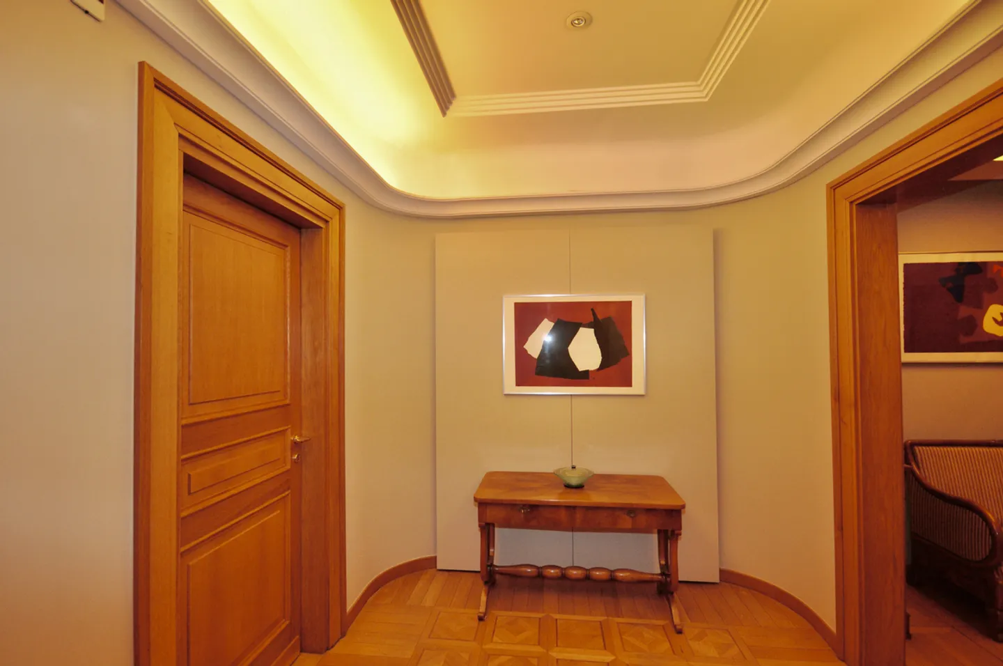 Elegant office / representative apartment in the center of Lugano - Photo 6 of 15