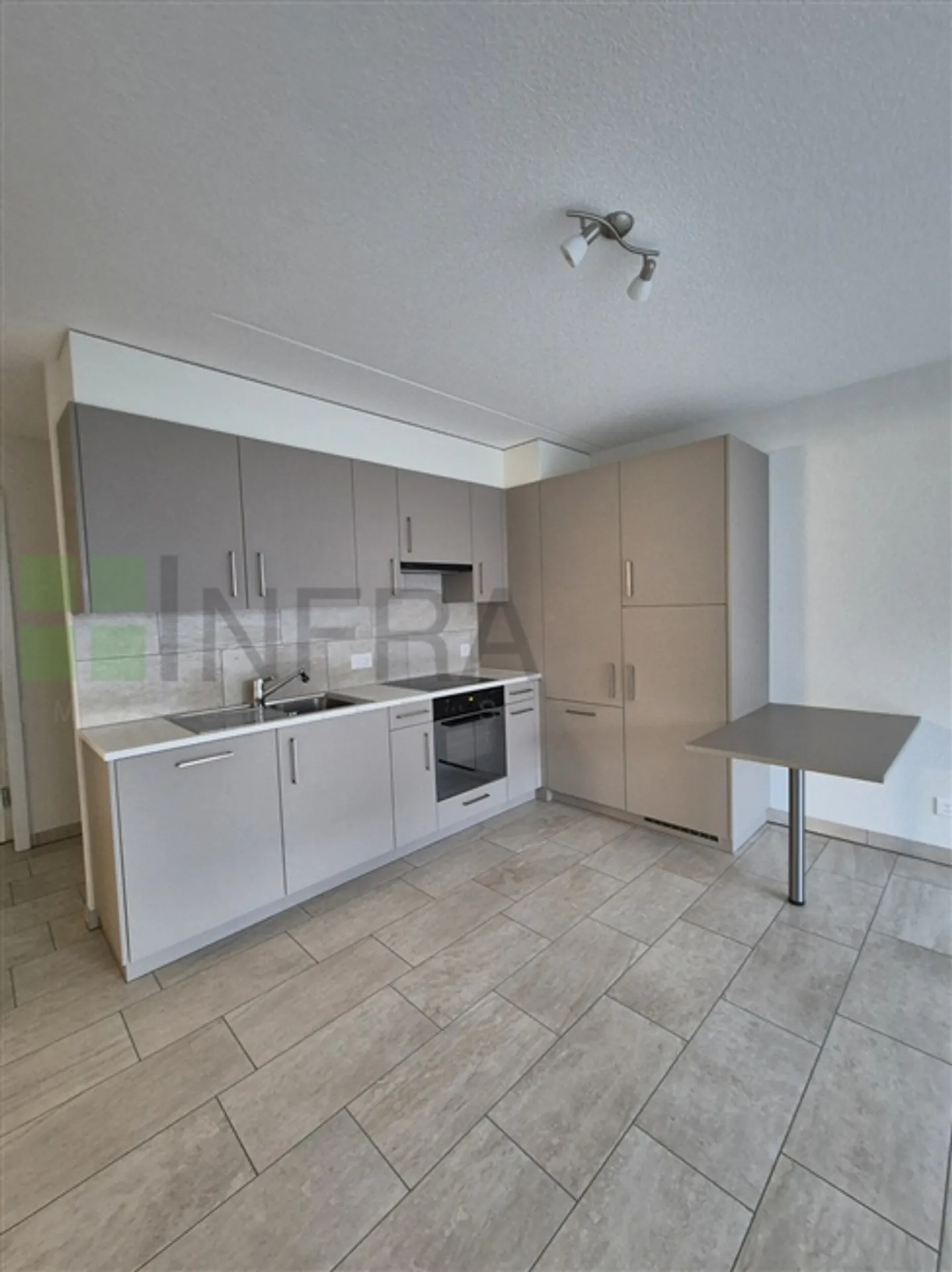 «Angepasste Wohnung von 65m2
Im Zentrum des Dorfes» - Foto 1 von 12
