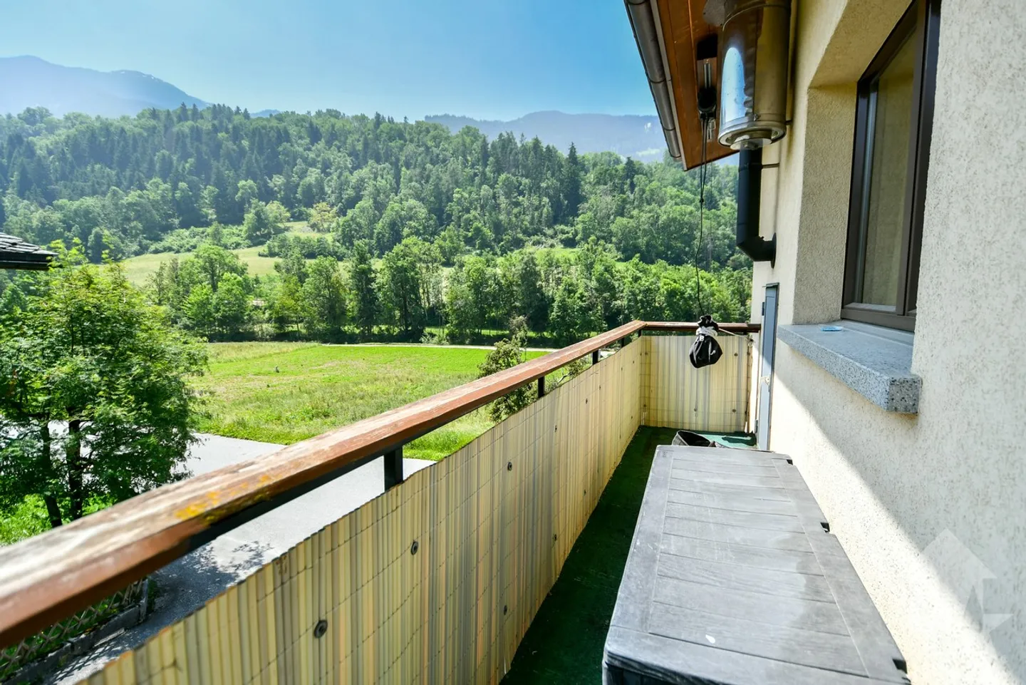 House with two apartments 2 minutes from the Châble cable cars - Photo 6 of 13