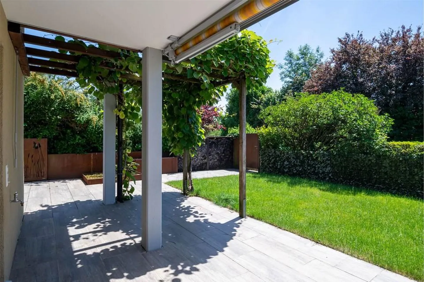 Maison de rangée de 5½ pièces avec jardin ensoleillé - Photo 9 sur 9