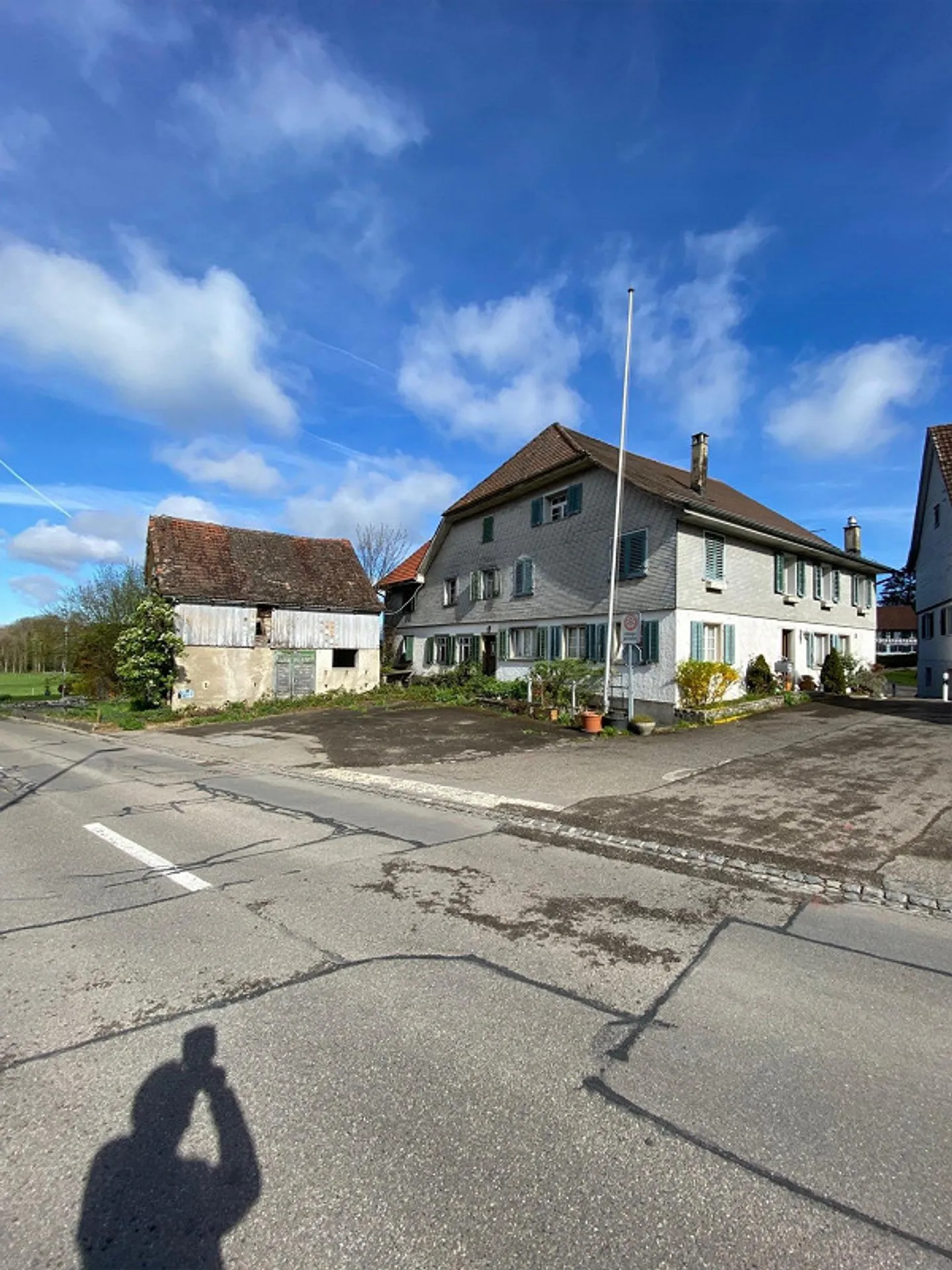 Propriété résidentielle avec potentiel - Photo 1 sur 20