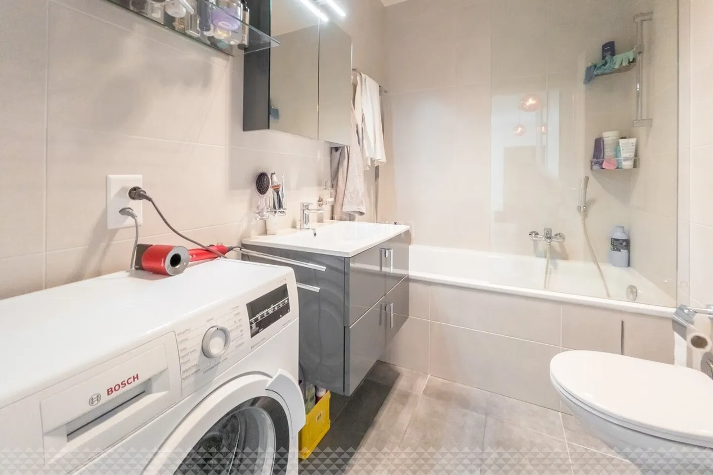 Montreux - 3.5-Zimmer-Wohnung mit atemberaubender Aussicht! - Foto 6 von 9