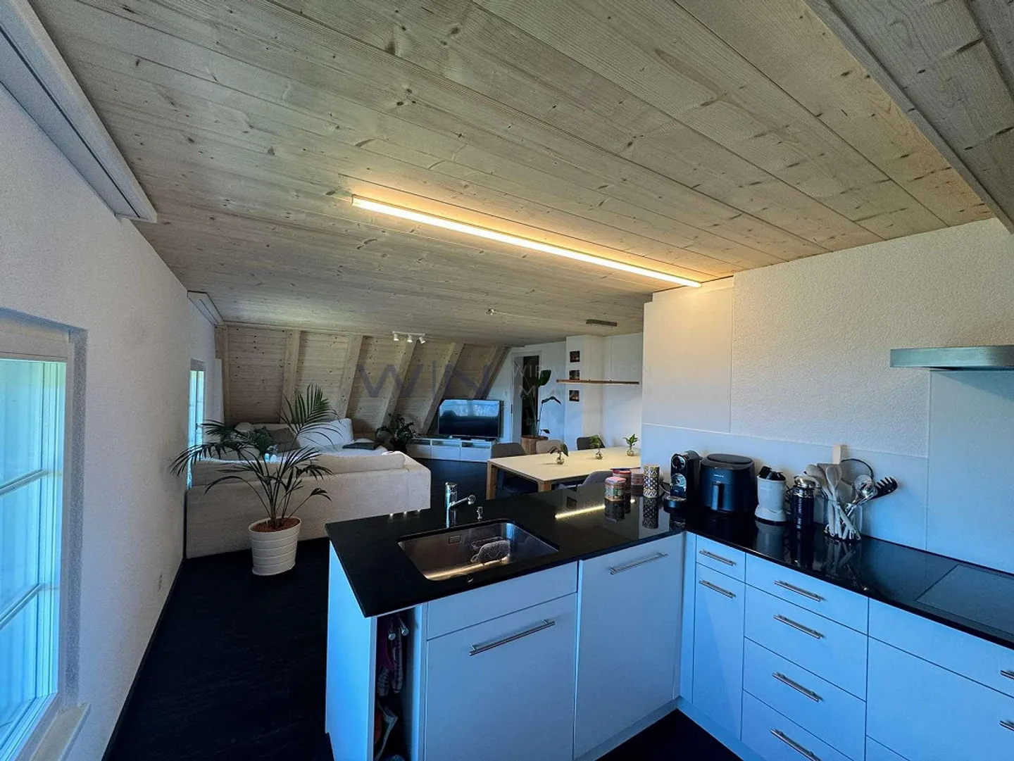 Modern Chalet with Lake View - Photo 3 of 12