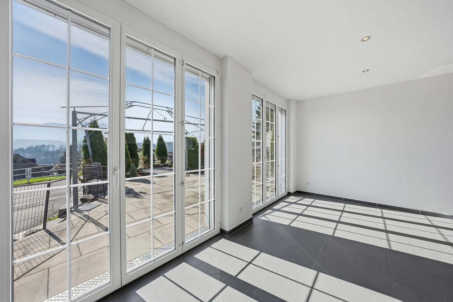 2.5-Room Apartment - Photo 11 of 13