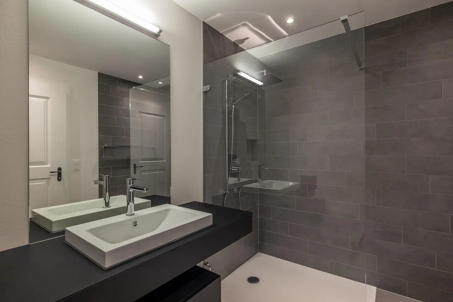 "Modernes Wohnen im Bauernhaus  - Wallenbuch FR - Photo 7 sur 11
