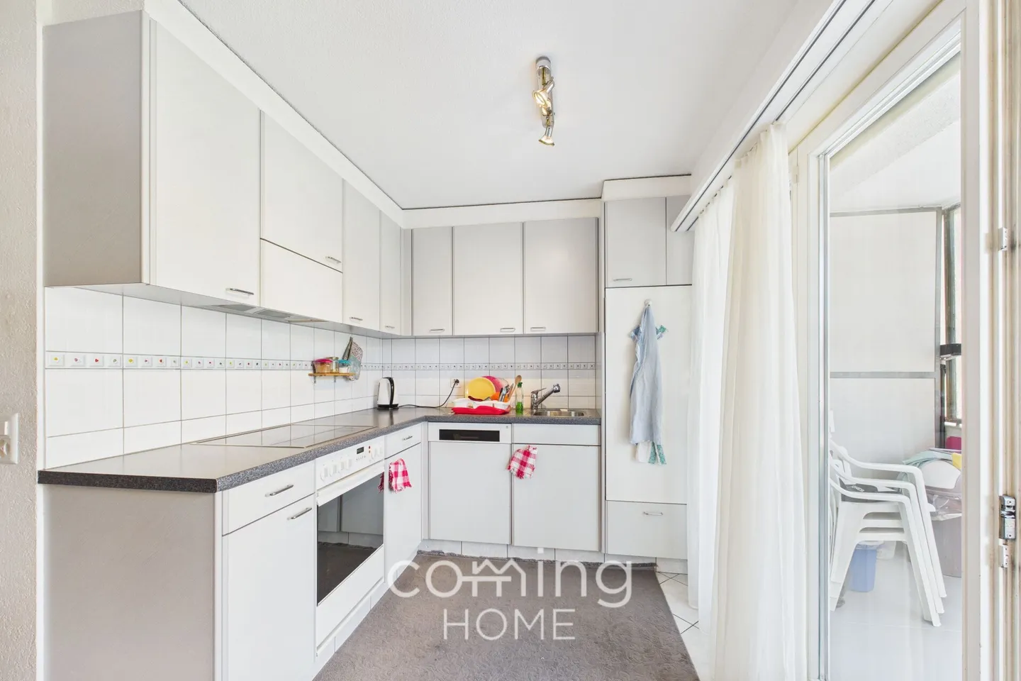 Quietly located 3.5-room apartment in Leuk with plenty of daylight - Photo 3 of 11