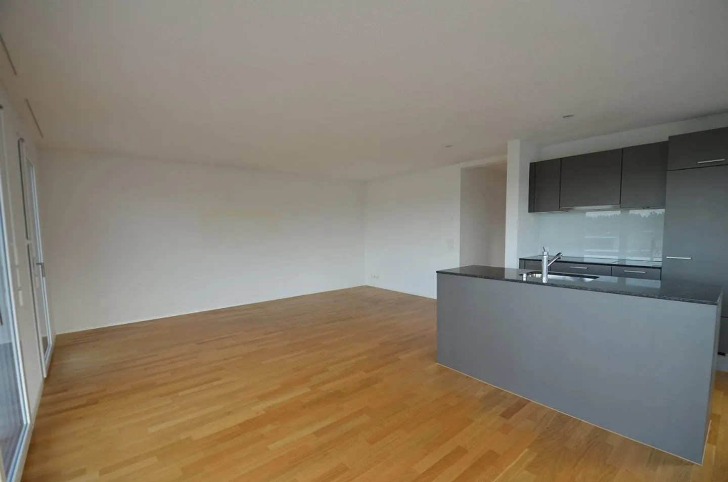 Moderne Attikawohnung in Hindelbank - Foto 3 von 8
