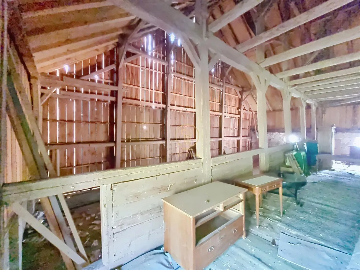 BRENLES, Farm 5.5 p. from 1851 to renovate with agricultural land of 6000m2. - Photo 11 of 12