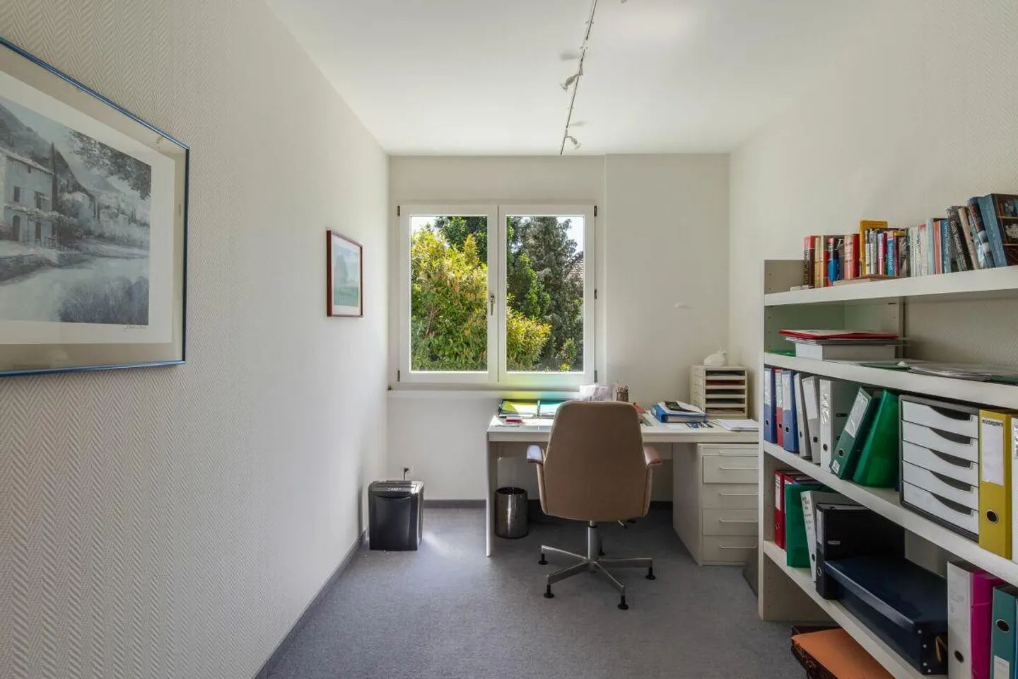 Casa unifamiliare di 6 1/2 stanze a Kilchberg in una posizione tranquilla e ben soleggiata - Foto 11 di 21