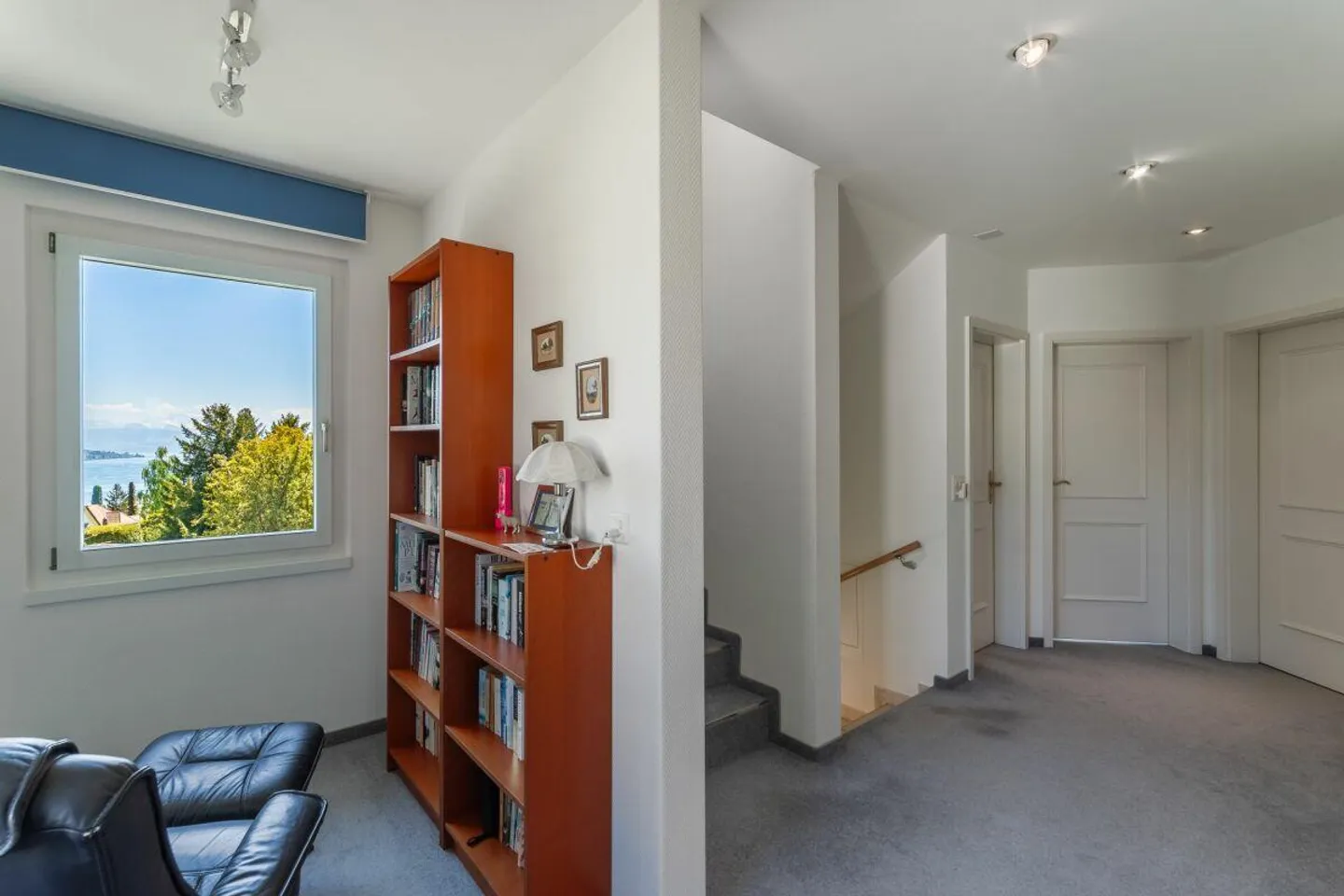 Casa unifamiliare di 6 1/2 stanze a Kilchberg in una posizione tranquilla e ben soleggiata - Foto 16 di 21