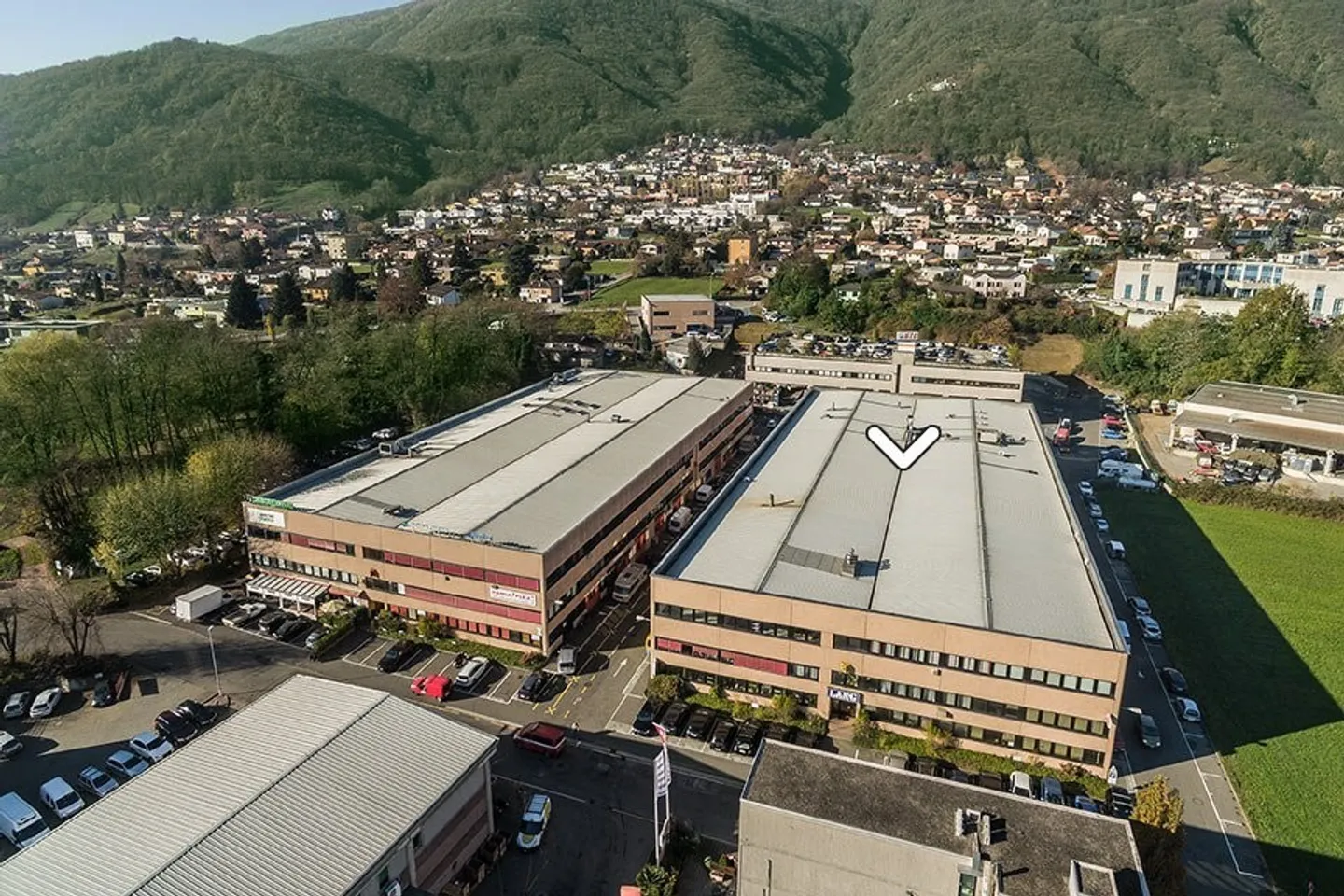 LUGANO NORD/LAMONE - À LOUER BUREAU SPACIEUX ET LUMINEUX (réf. 013) - Photo 8 sur 10
