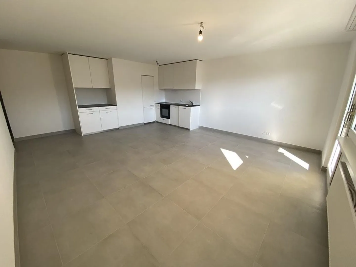 Renoviertes Apartment mit Seeblick - Foto 4 von 9
