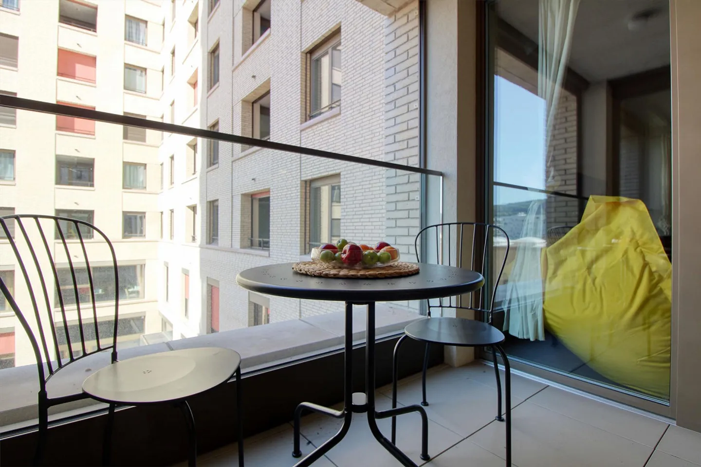 Camera arredata in appartamento modernizzato in ottima posizione - Foto 13 di 25