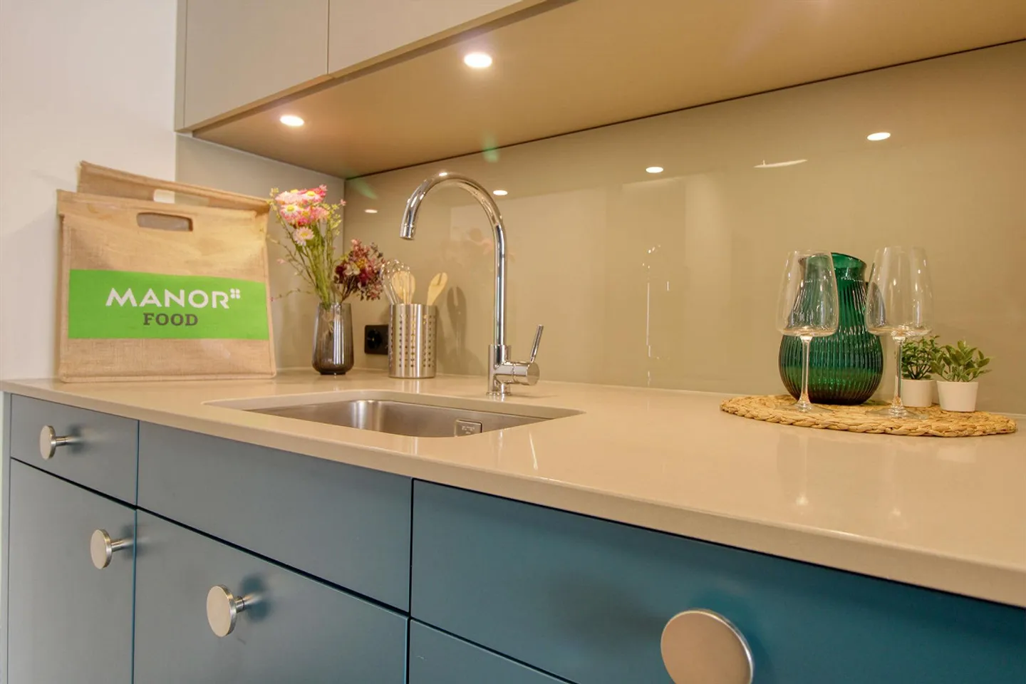 Camera arredata in appartamento modernizzato in ottima posizione - Foto 21 di 25