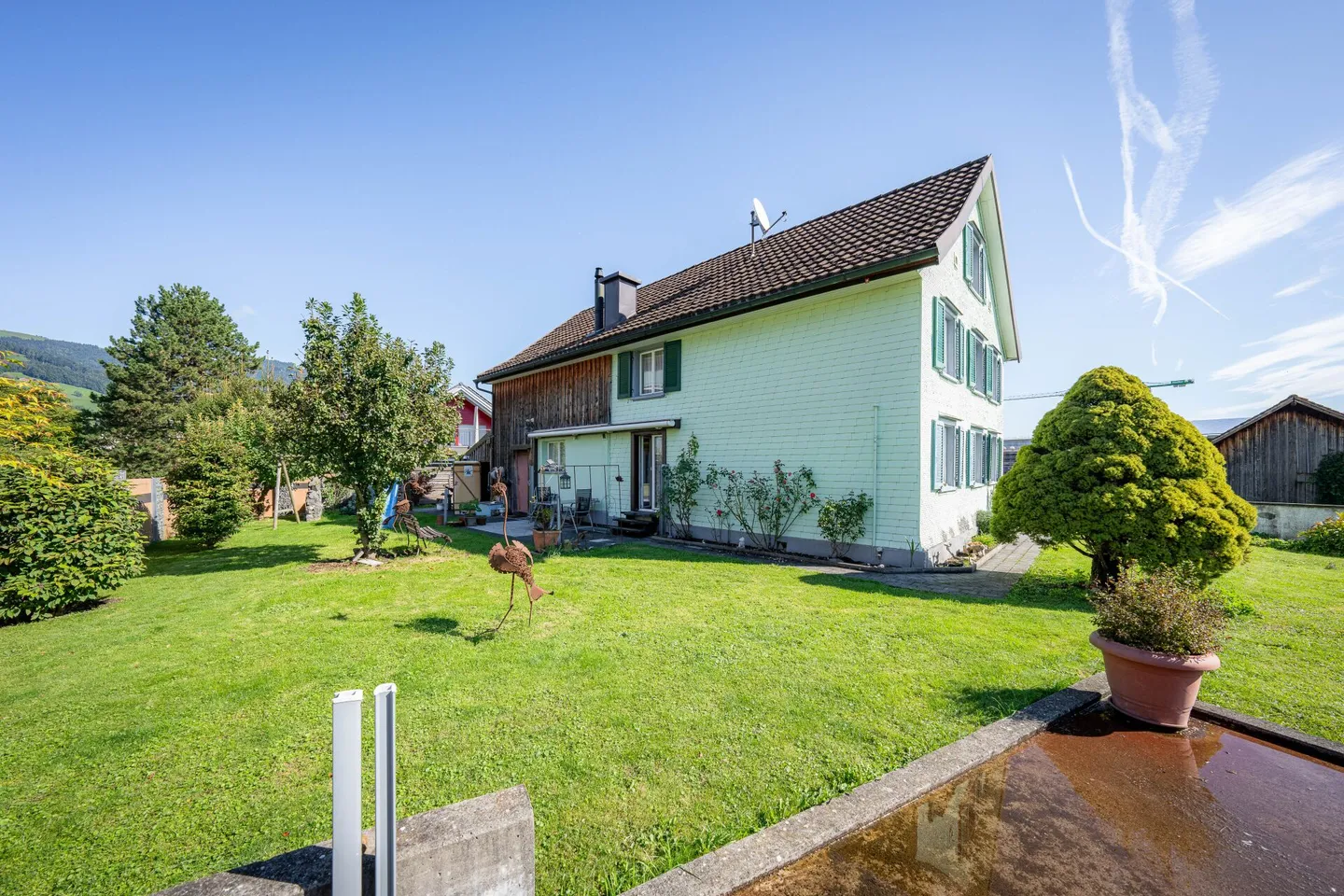 Incantevole casa familiare con giardino - Foto 1 di 18