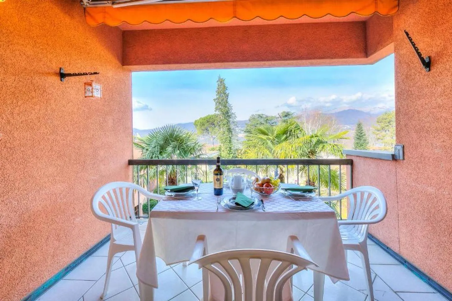 Montagnola - elegant 3.5 room apartment renovated - Photo 4 of 6