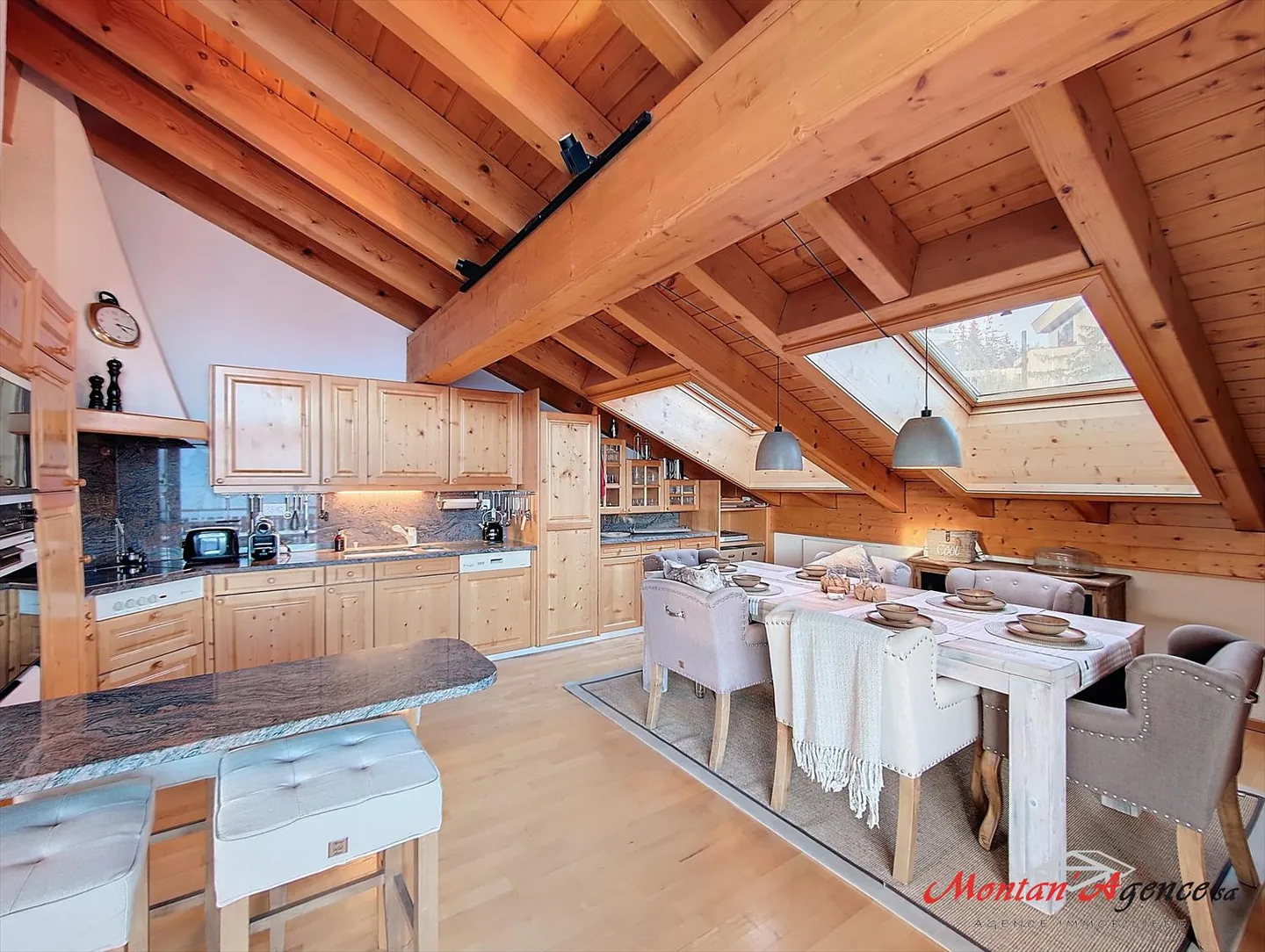 4.5 Room Apartment - Photo 3 of 10