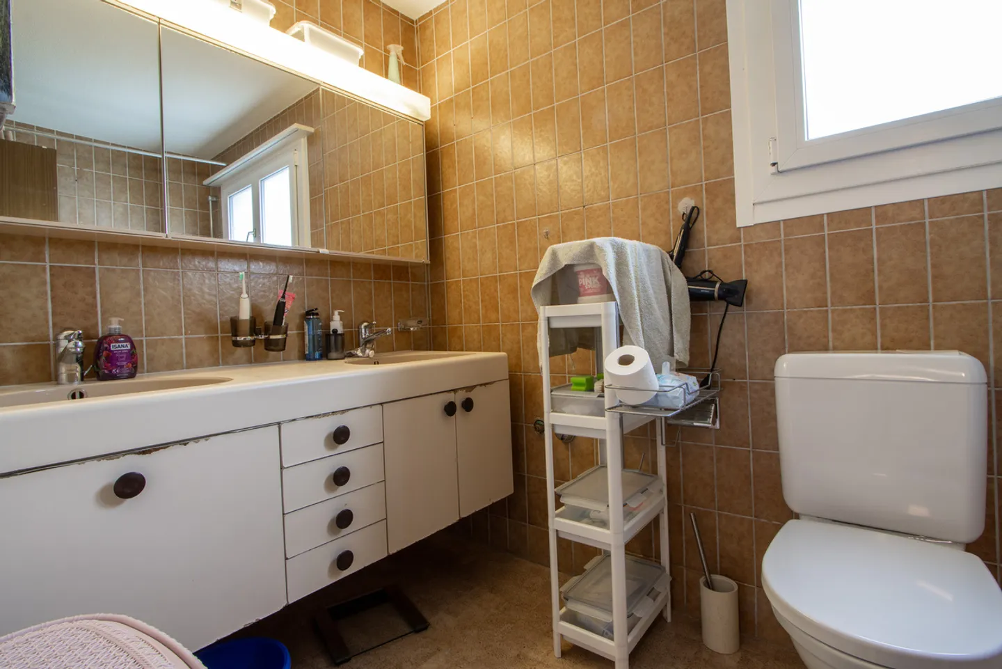 Appartement spacieux 5.5 pièces - Photo 5 sur 12