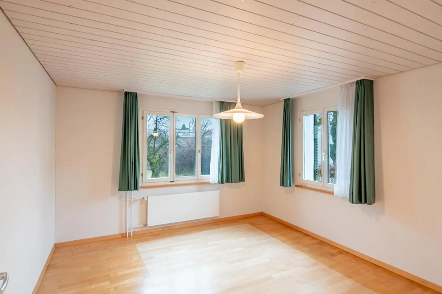 Zweifamilienhaus an zentraler Lage - Foto 4 von 7