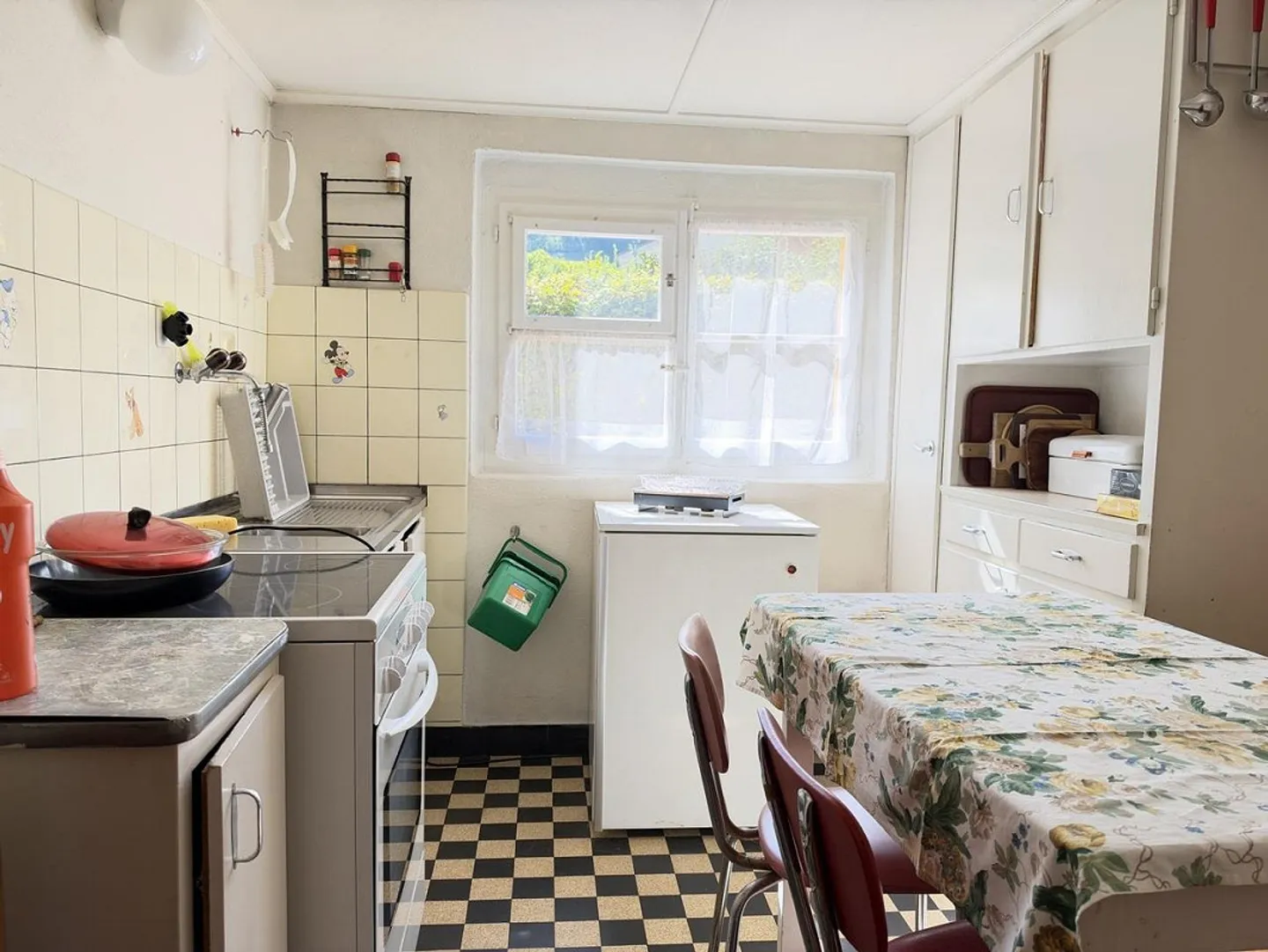 Charming Half House with Potential - Photo 9 of 12