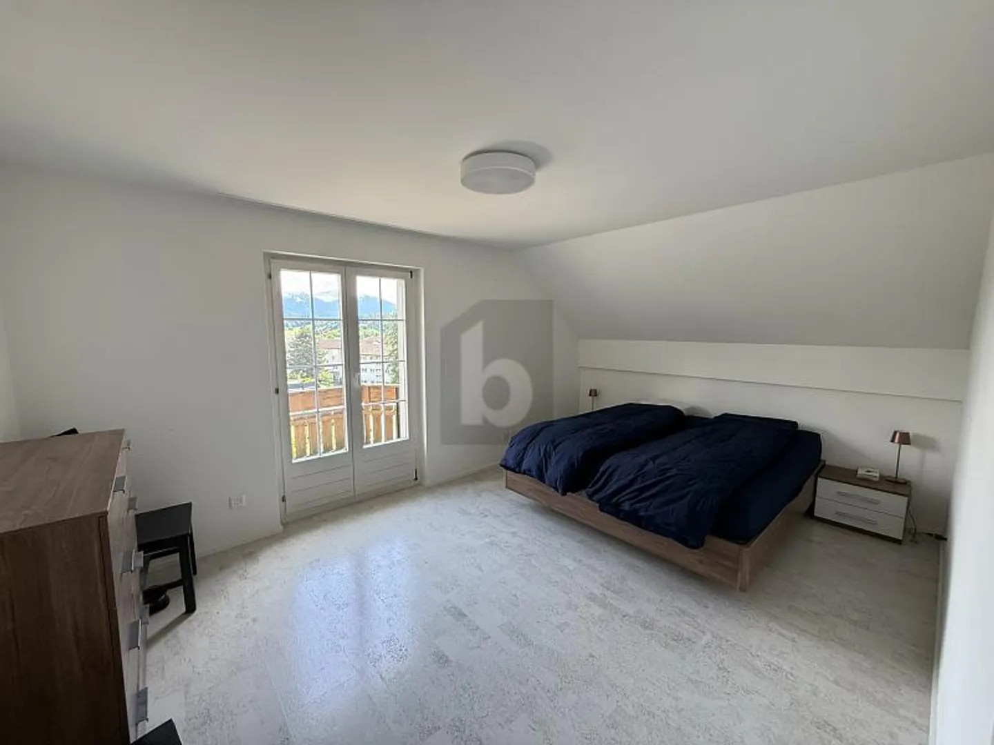 Semi-Detached House 6 Rooms - Photo 4 of 6