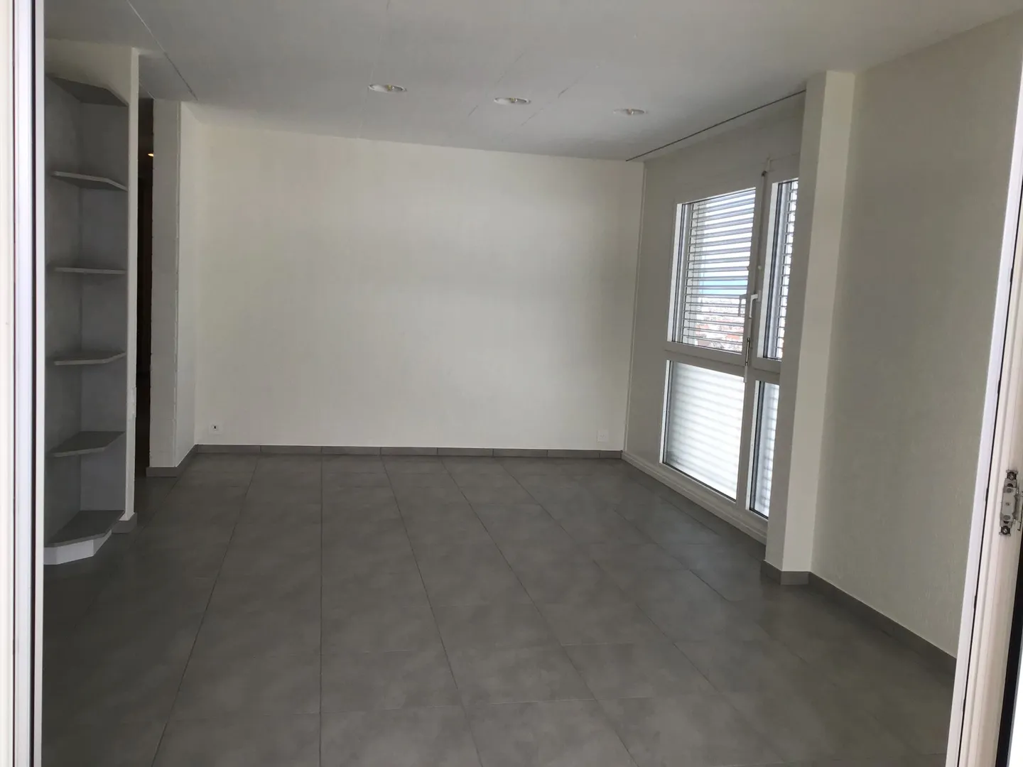 3.5-room apartment close to schools - Photo 2 of 7