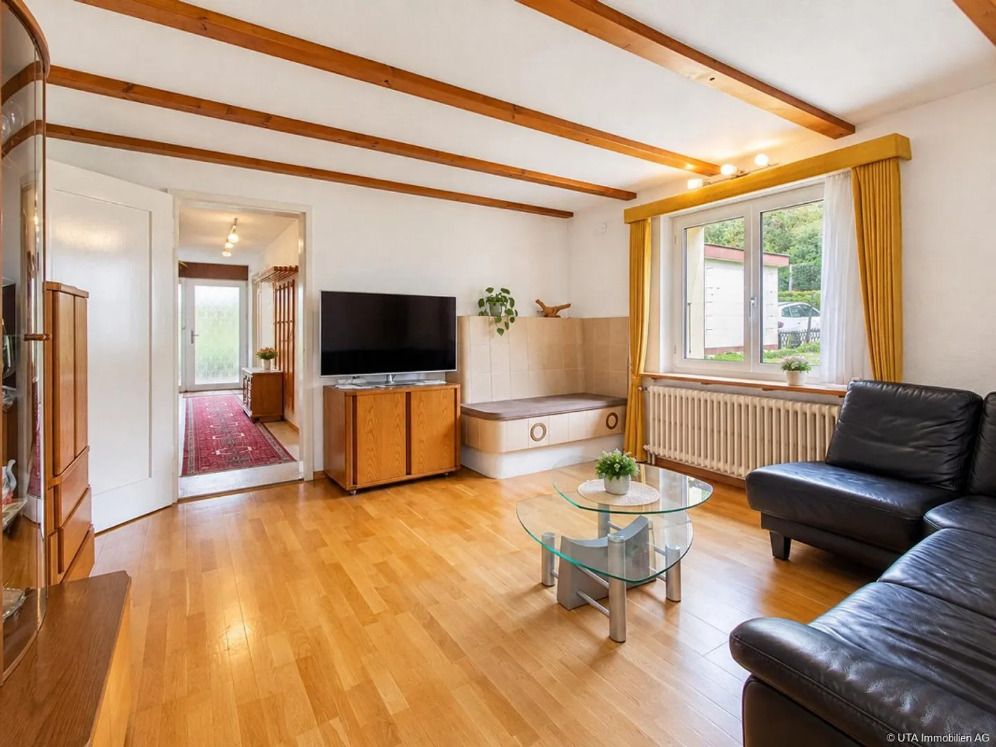 Single-family house with plenty of outdoor space, forest share, and potential for expansion - Photo 4 of 15