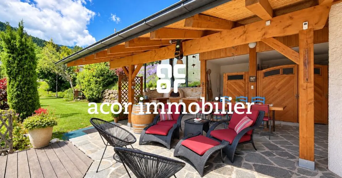 Villa familiale avec vue exceptionnelle & terrasse couverte à Chamoson - Foto 2 di 6