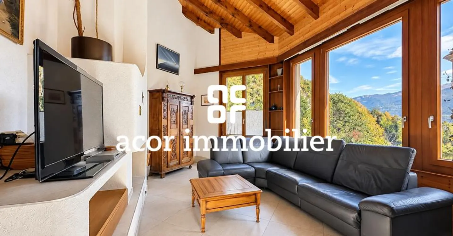 Villa familiale avec vue exceptionnelle & terrasse couverte à Chamoson - Foto 3 di 6