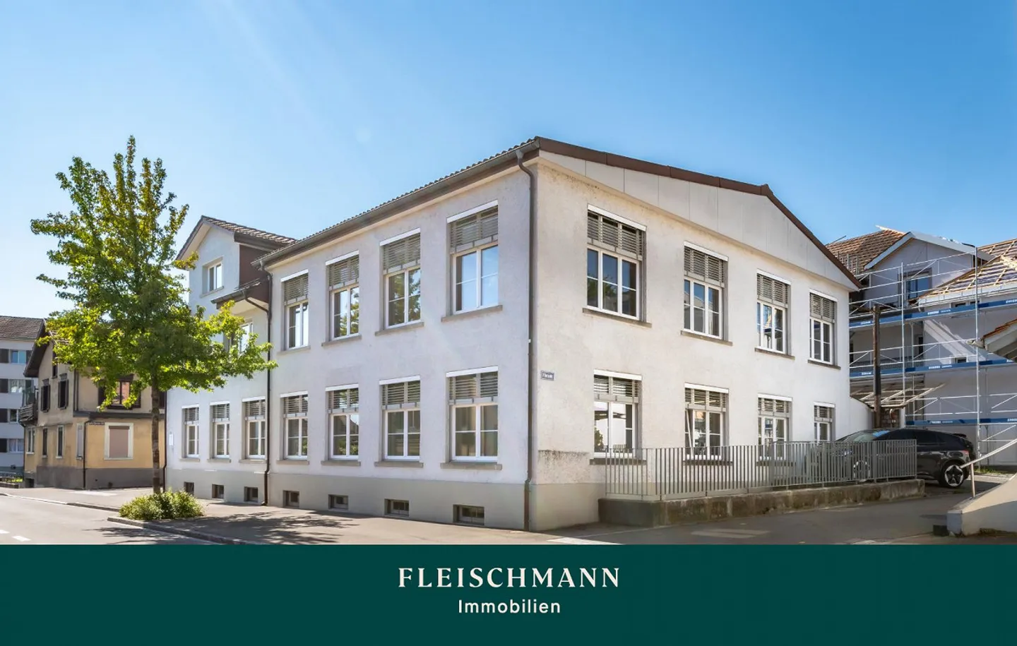 Propriété résidentielle et commerciale dans un emplacement central - Photo 1 sur 14