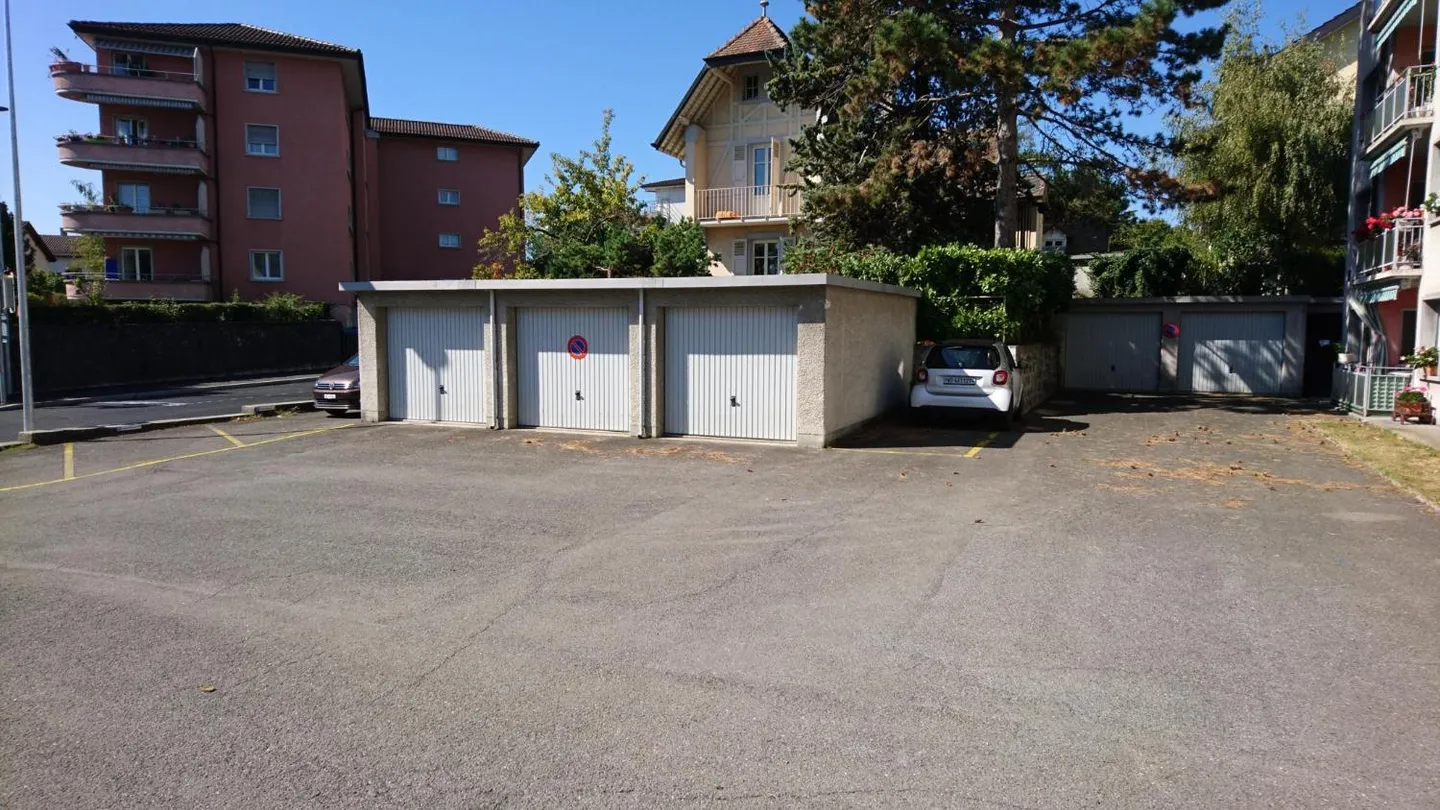 Garage box - Photo 1 of 1
