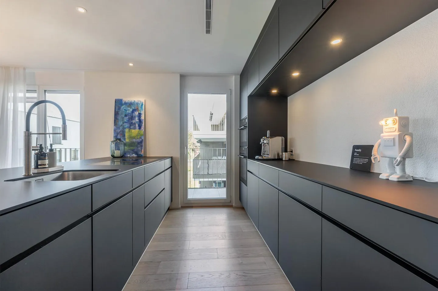 Vie contemporaine dans un endroit détendu - Photo 2 sur 10