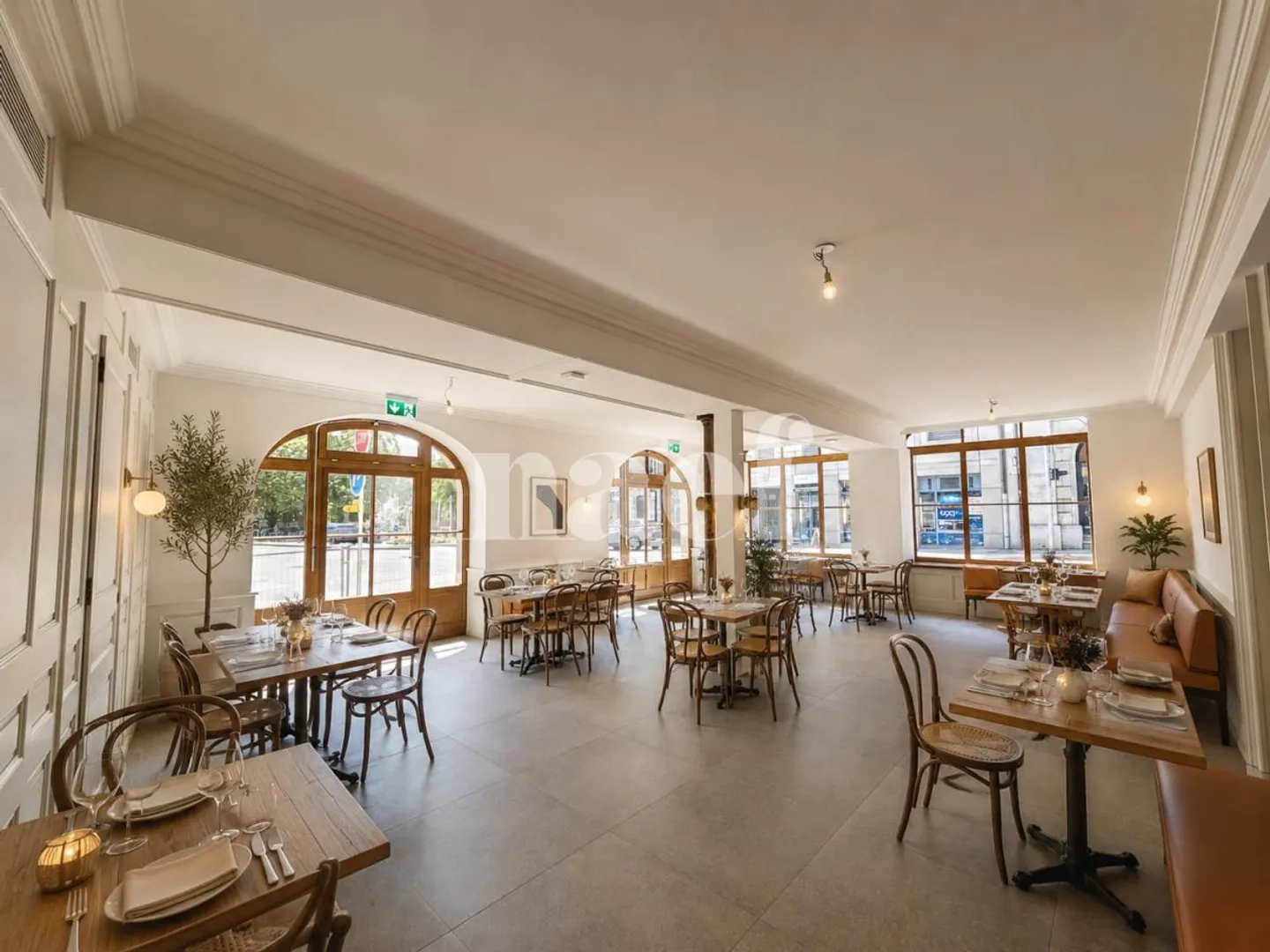 Restaurant - Photo 1 of 12