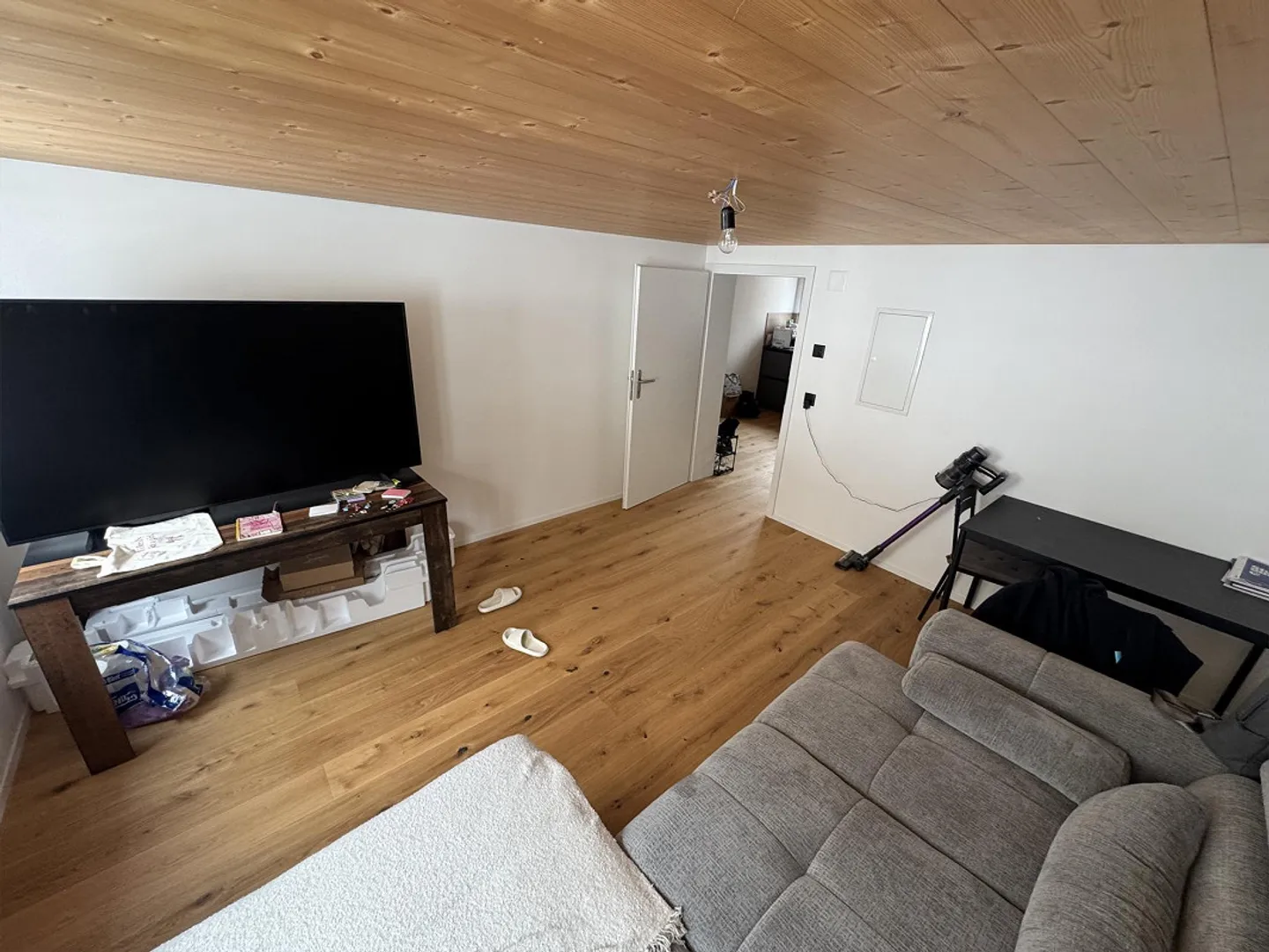 Charming, newly renovated apartment in the green - Photo 13 of 16