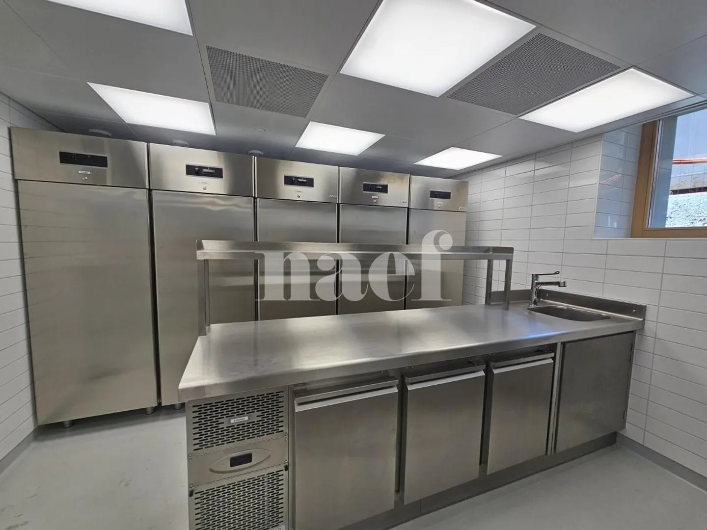 Restaurant - Photo 10 of 12