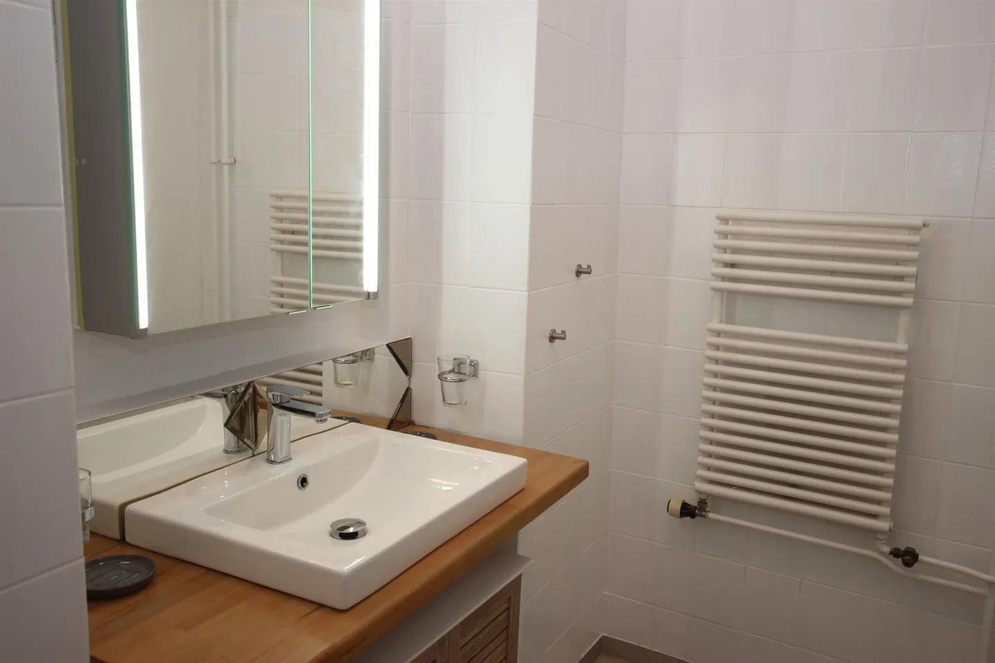 Appartement Charmant Près du Lac - Photo 5 sur 6